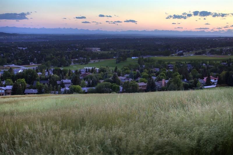 Brother Li Homestay Calgary Bagian luar foto